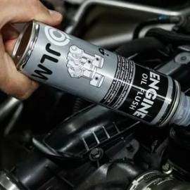 Kodėl kiekvienam automobiliui prieš keičiant alyvą reikalingas JLM variklio ploviklis - JLM Engine Oil Flush